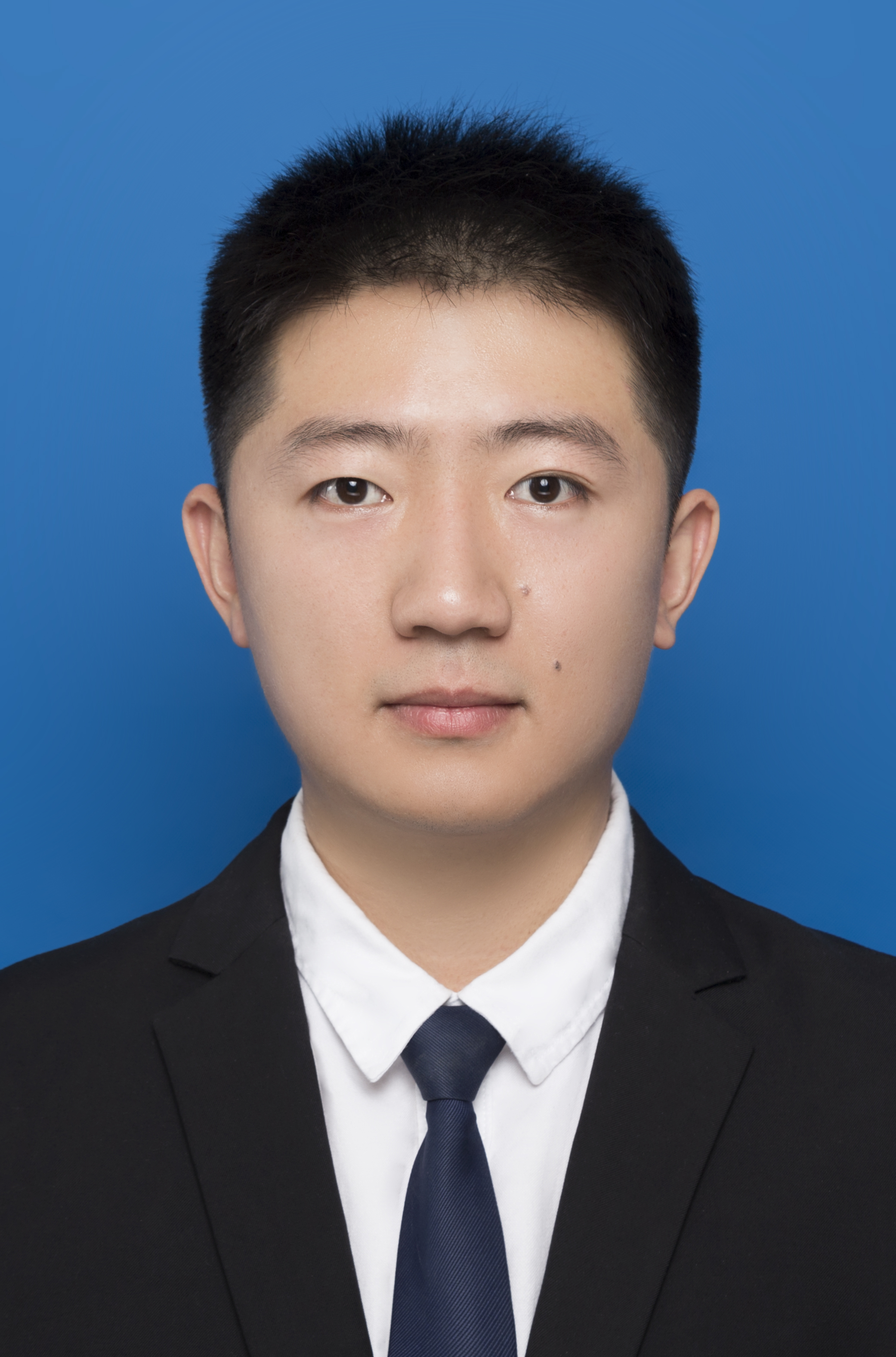梁栋